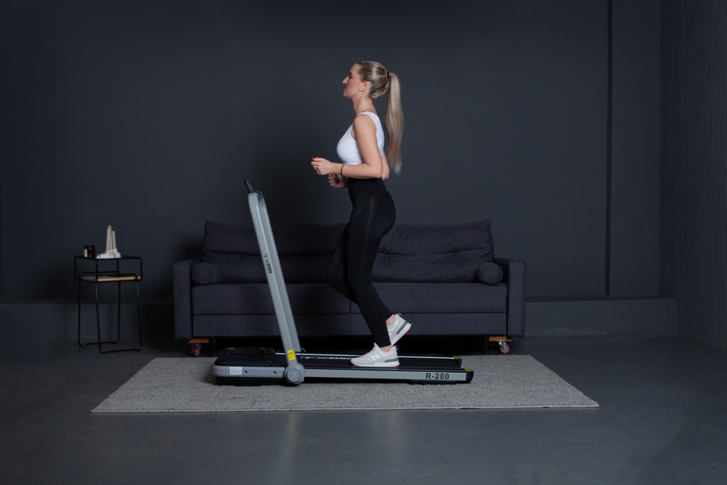 Беговая дорожка UNIX Fit R-280Беговая дорожка UNIX Fit R-280models.jpg Беговая дорожка UNIX Fit R-280Беговая дорожка UNIX Fit R-280models.jpg