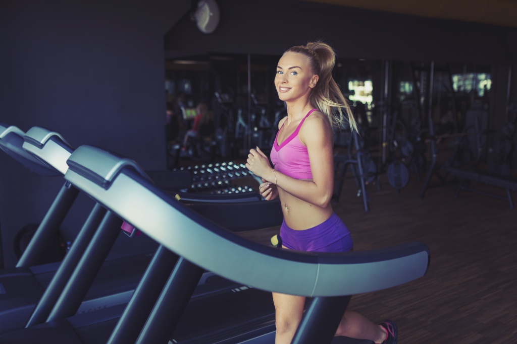 fitness-girl-running-treadmill-3.jpg fitness-girl-running-treadmill-3.jpg