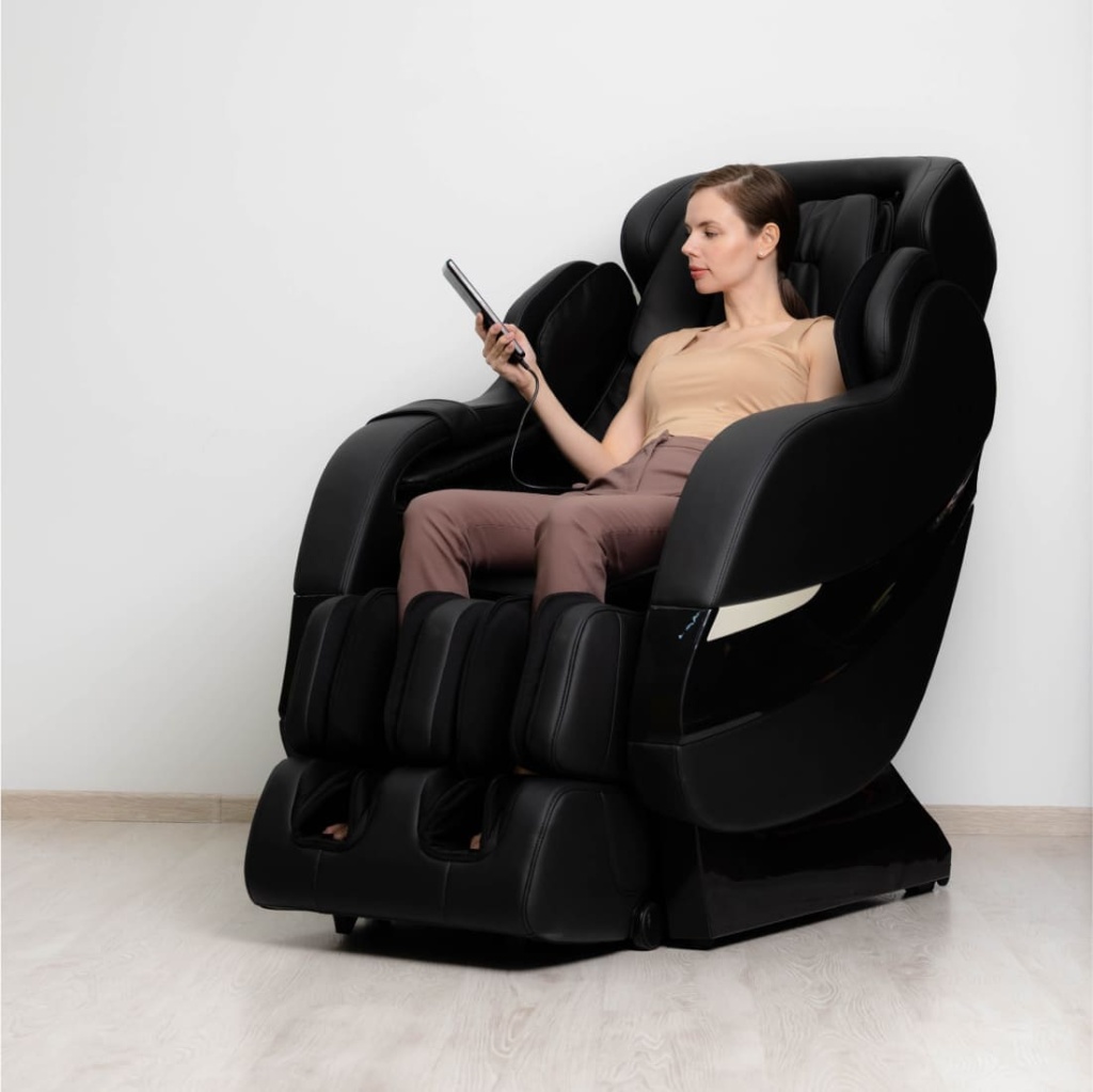 Rolfing-black-7.jpg Rolfing-black-7.jpg
